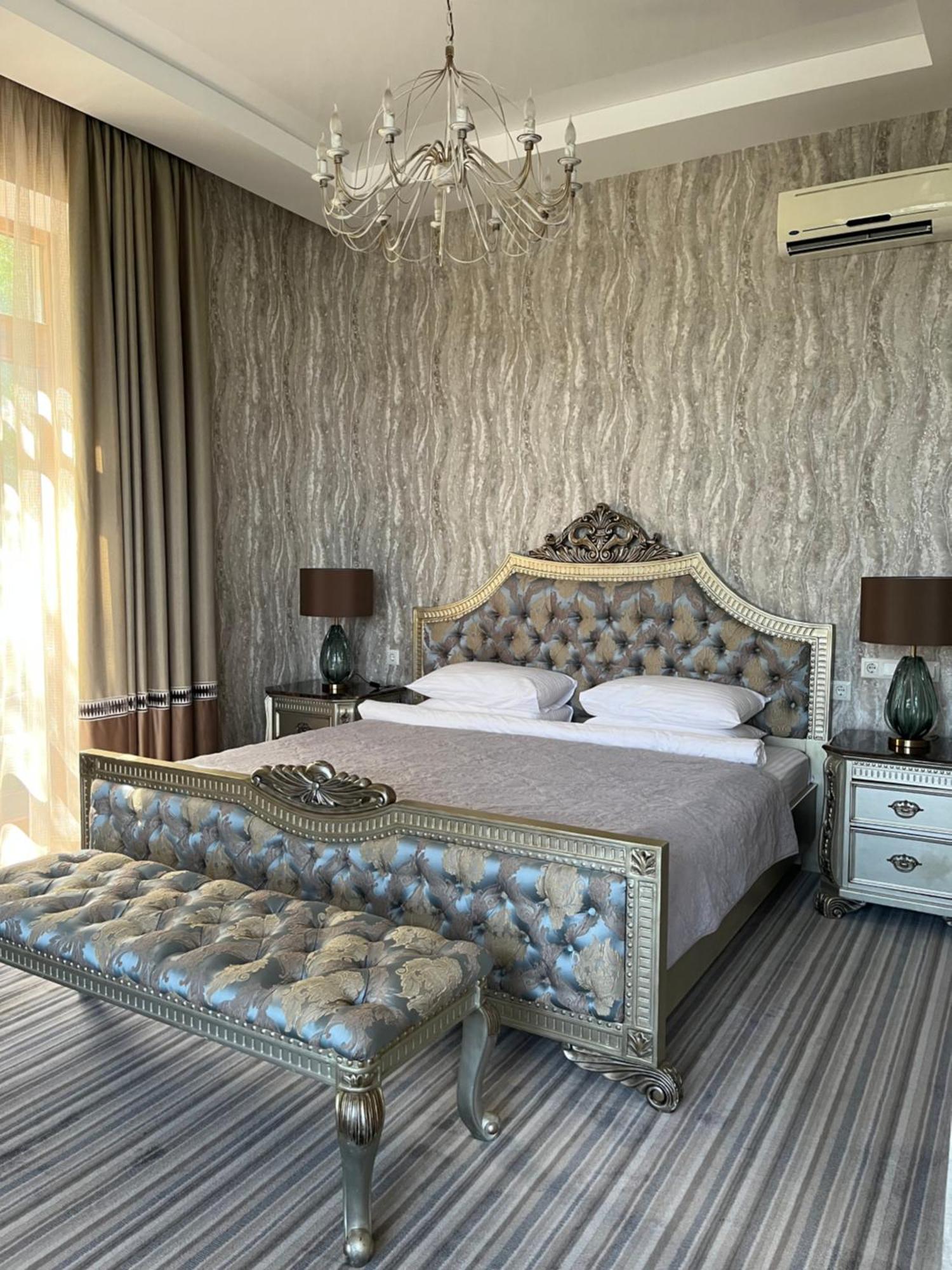 Villa-Sofia Mini-Hotel Oldenburg Bagian luar foto