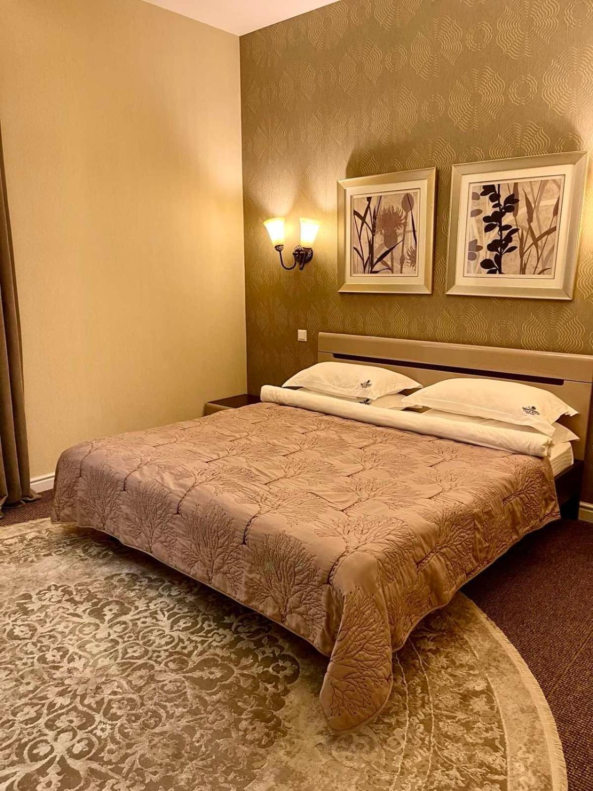 Villa-Sofia Mini-Hotel Oldenburg Bagian luar foto